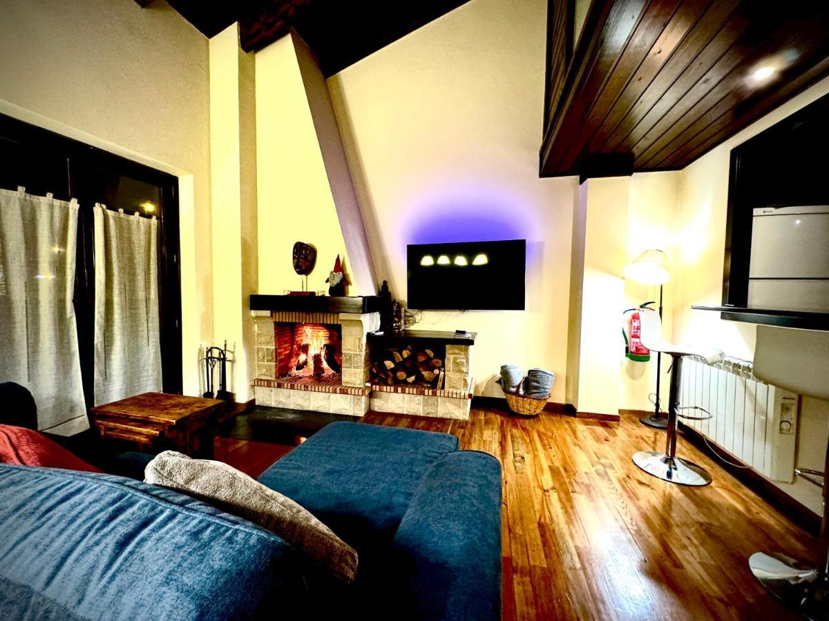 Atico Duplex A Pie De Pistas De Esqui Bed & Breakfast La Molina  Exterior photo