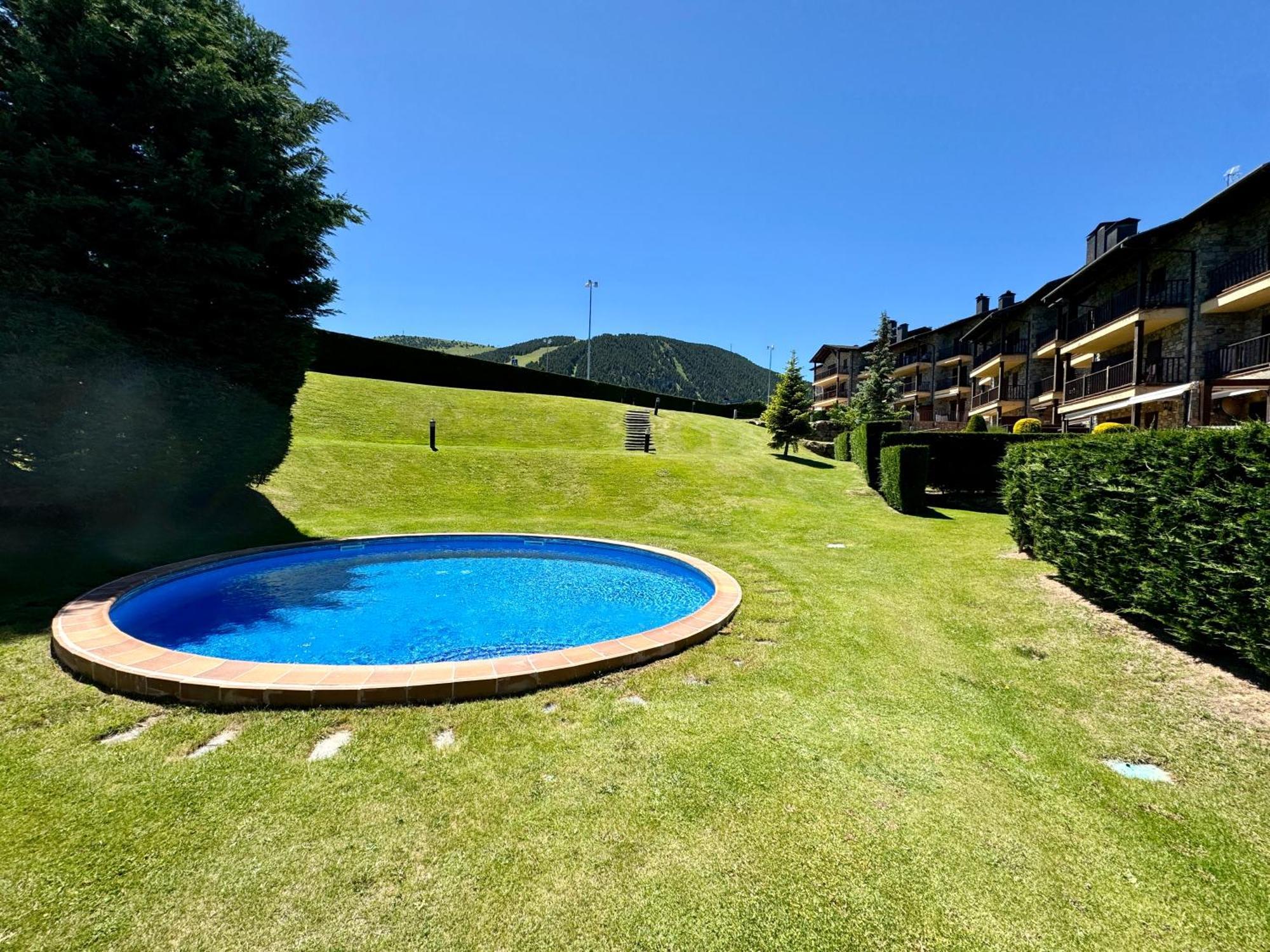 Atico Duplex A Pie De Pistas De Esqui Bed & Breakfast La Molina  Exterior photo
