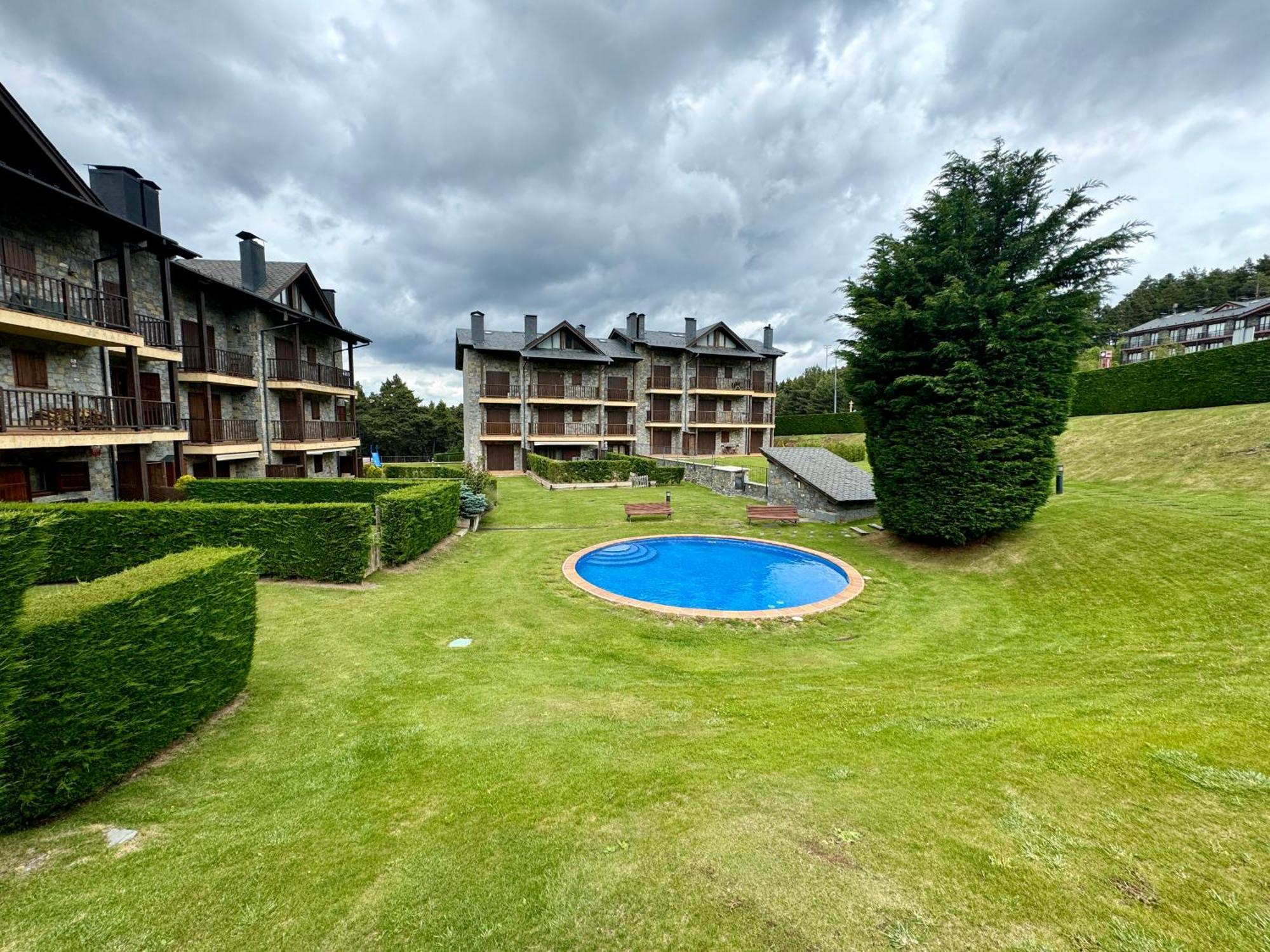 Atico Duplex A Pie De Pistas De Esqui Bed & Breakfast La Molina  Exterior photo