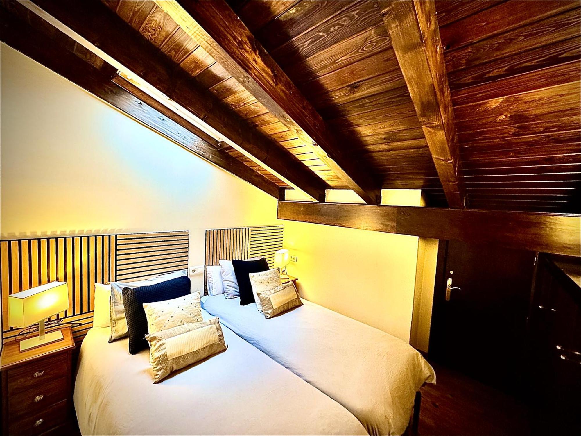 Atico Duplex A Pie De Pistas De Esqui Bed & Breakfast La Molina  Exterior photo